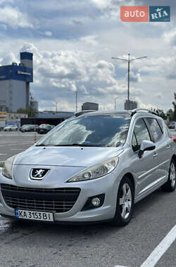 Універсал Peugeot 207 2011 в Києві