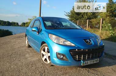 Хэтчбек Peugeot 207 2012 в Киеве