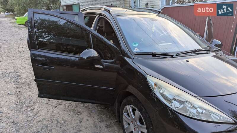 Універсал Peugeot 207 2008 в Городні