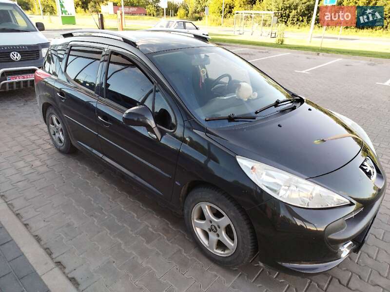 Універсал Peugeot 207 2009 в Головне фото Універсал Peugeot 207 2009 в Головне