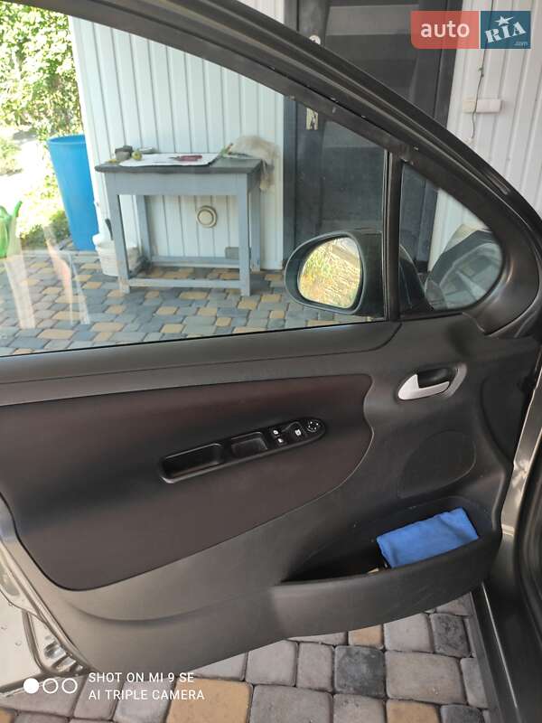 Универсал Peugeot 207 2012 в Павлограде фото 16 Универсал Peugeot 207 2012 в Павлограде