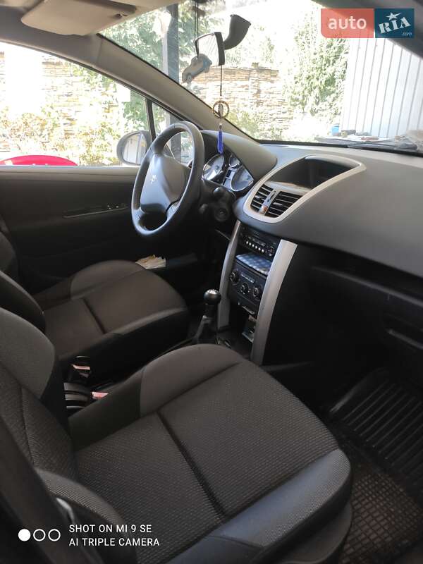 Универсал Peugeot 207 2012 в Павлограде фото 20 Универсал Peugeot 207 2012 в Павлограде