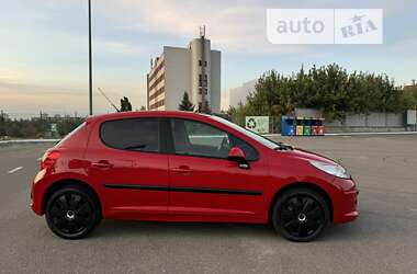 Хэтчбек Peugeot 207 2007 в Харькове