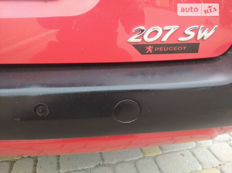 Универсал Peugeot 207 2008 в Яворове