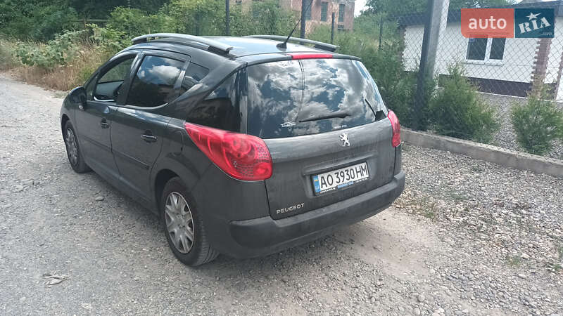 Универсал Peugeot 207 2010 в Харькове