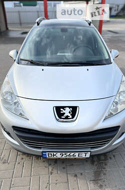 Універсал Peugeot 207 2009 в Рівному