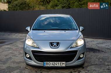 Хэтчбек Peugeot 207 2010 в Тернополе