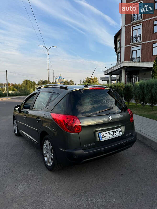 Хэтчбек Peugeot 207 2008 в Шептицькому