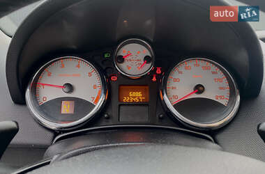 Хэтчбек Peugeot 207 2009 в 