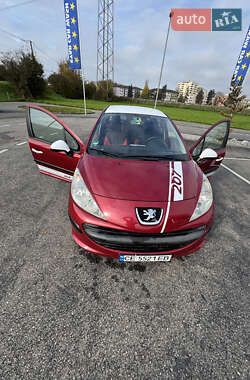 Хетчбек Peugeot 207 2007 в Чернівцях