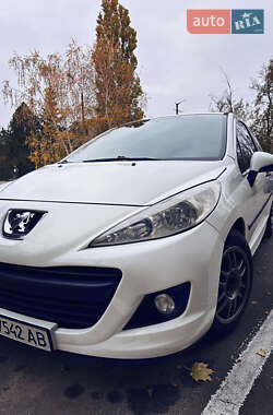 Хэтчбек Peugeot 207 2010 в Кривом Роге