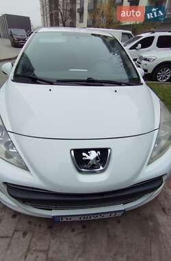 Хетчбек Peugeot 207 2011 в Львові