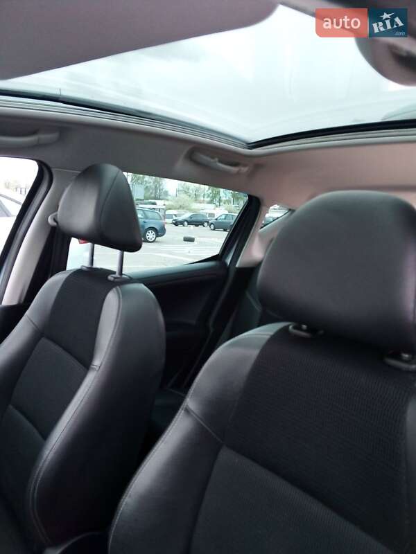 Универсал Peugeot 207 2011 в Киеве
