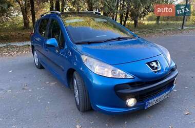 Универсал Peugeot 207 2009 в Львове