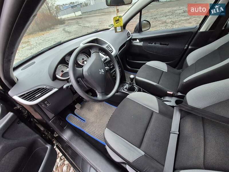 Универсал Peugeot 207 2008 в Житомире