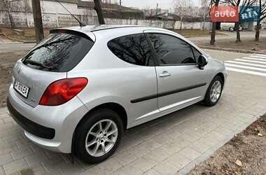 Хетчбек Peugeot 207 2007 в Лисянці