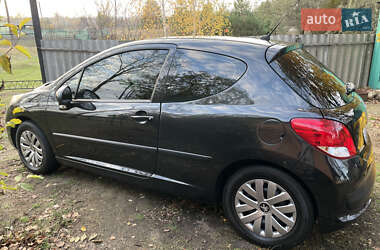 Хэтчбек Peugeot 207 2009 в Полтаве