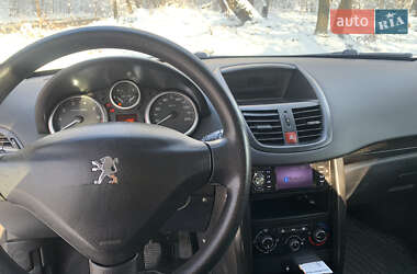 Хэтчбек Peugeot 207 2010 в Львове