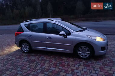 Универсал Peugeot 207 2011 в Ровно