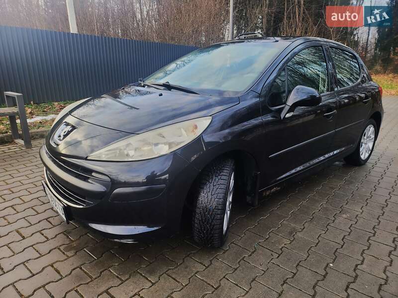 Хетчбек Peugeot 207 2007 в Дрогобичі