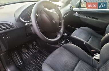 Хетчбек Peugeot 207 2007 в Дрогобичі