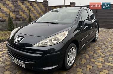 Хетчбек Peugeot 207 2006 в Рівному