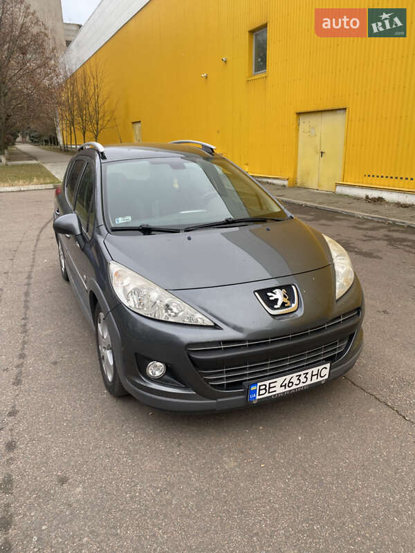 Универсал Peugeot 207 2009 в Николаеве