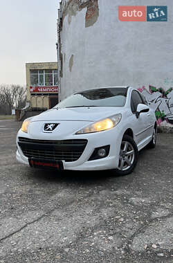 Хэтчбек Peugeot 207 2011 в Сумах