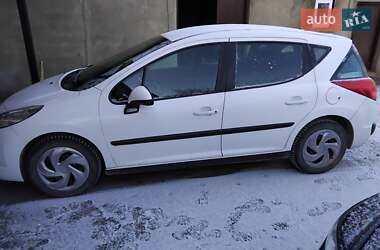 Универсал Peugeot 207 2009 в Жидачове