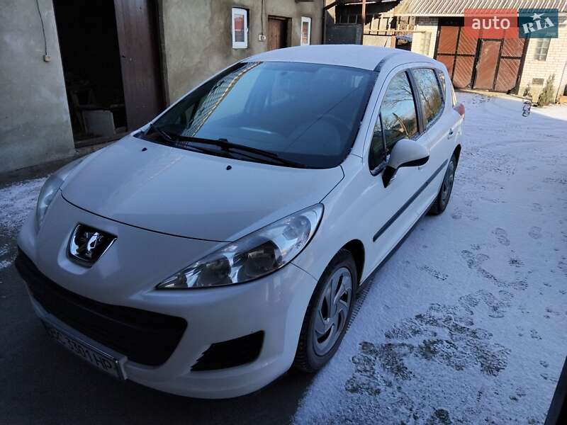 Универсал Peugeot 207 2009 в Жидачове