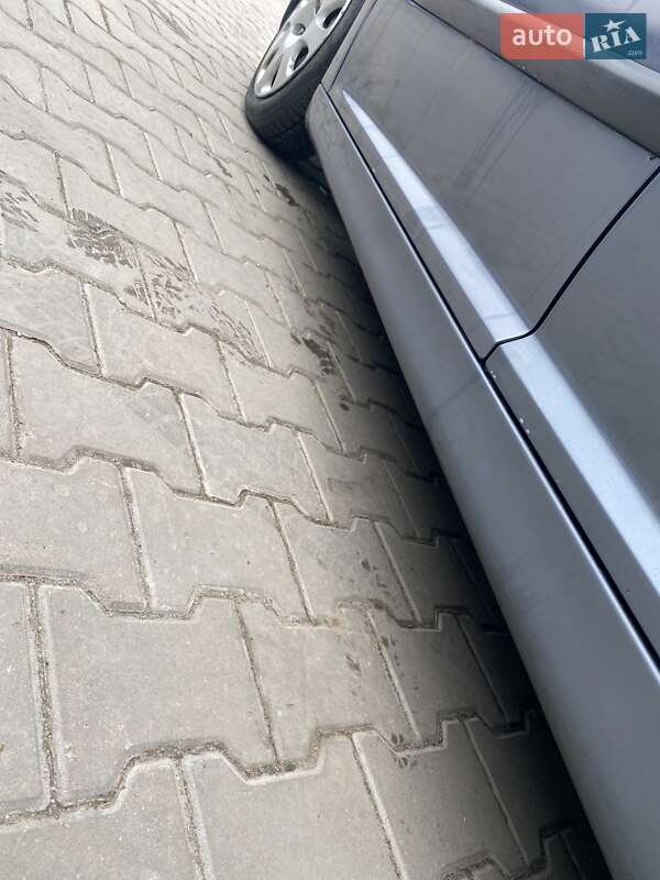 Хетчбек Peugeot 207 2008 в Старокостянтинові