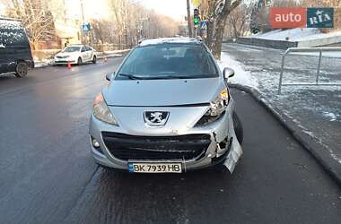 Універсал Peugeot 207 2010 в Рівному