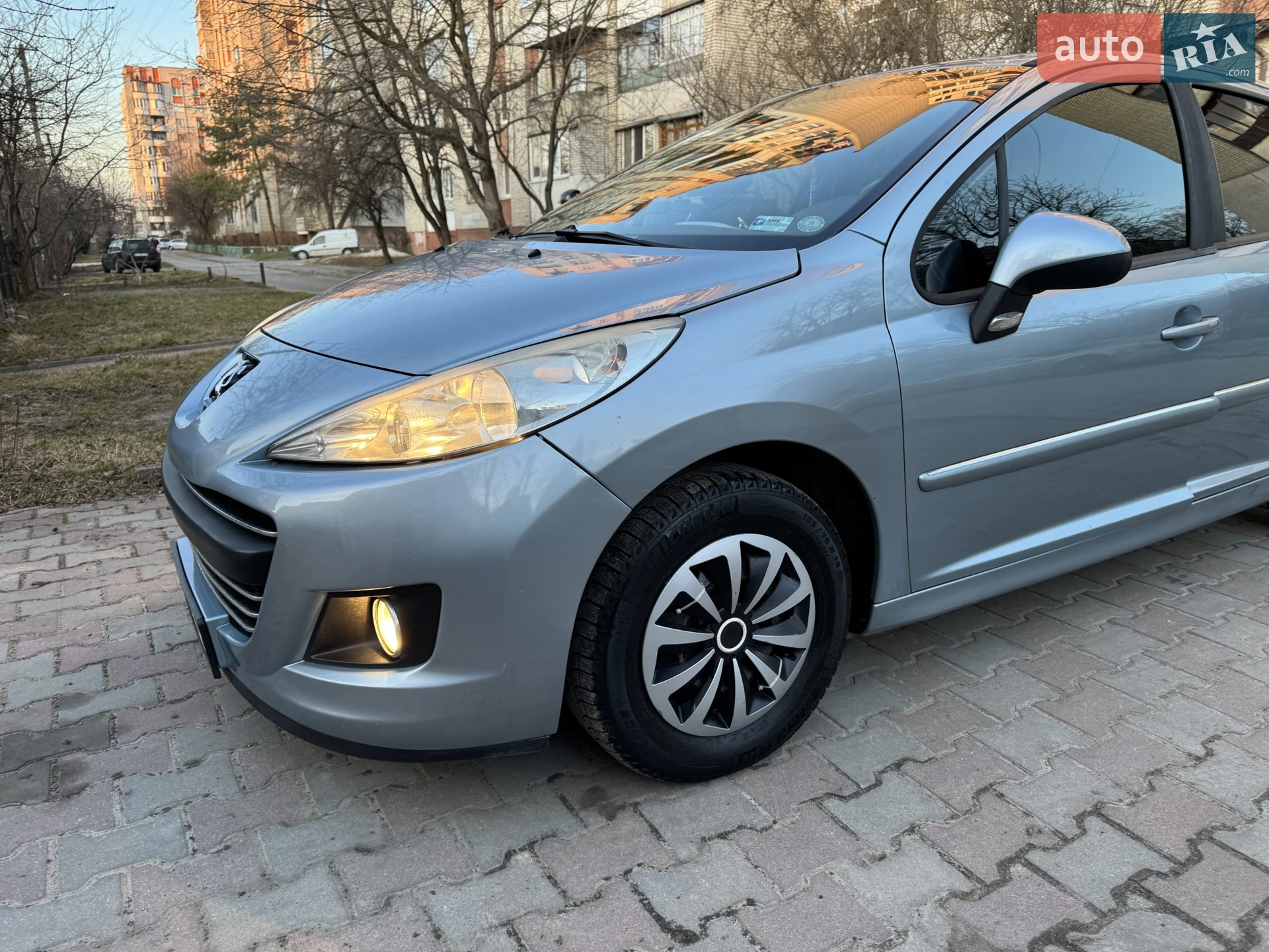 2011 Peugeot 207 - мініатюра 2