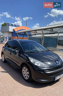 Хэтчбек Peugeot 207 2006 в Полтаве