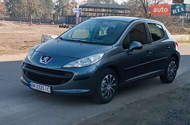 Хетчбек Peugeot 207 2009 в Сарнах