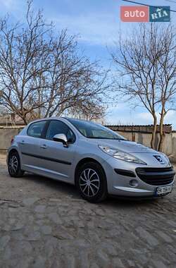 Хэтчбек Peugeot 207 2007 в Могилев-Подольске