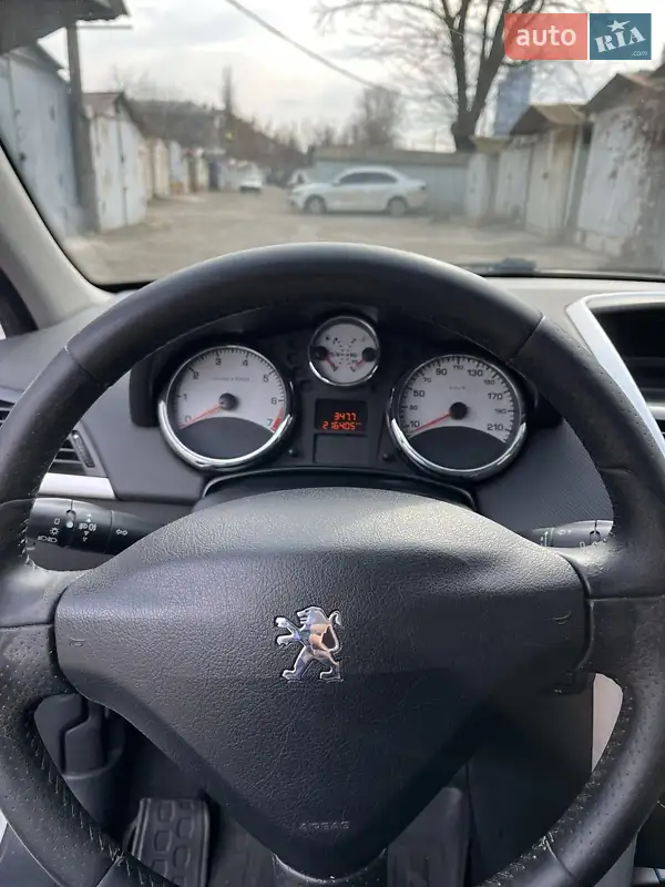 Peugeot 207
