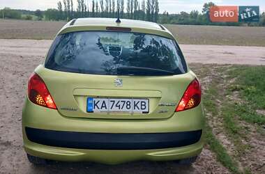 Хэтчбек Peugeot 207 2008 в 