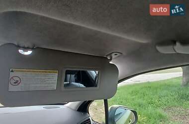Хэтчбек Peugeot 207 2008 в 