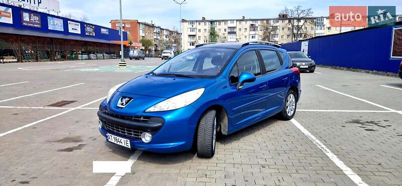 Универсал Peugeot 207 2009 в 