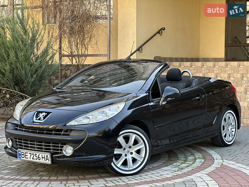 Кабриолет Peugeot 207 2009 в 