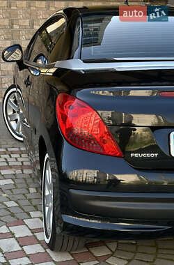 Кабриолет Peugeot 207 2009 в 
