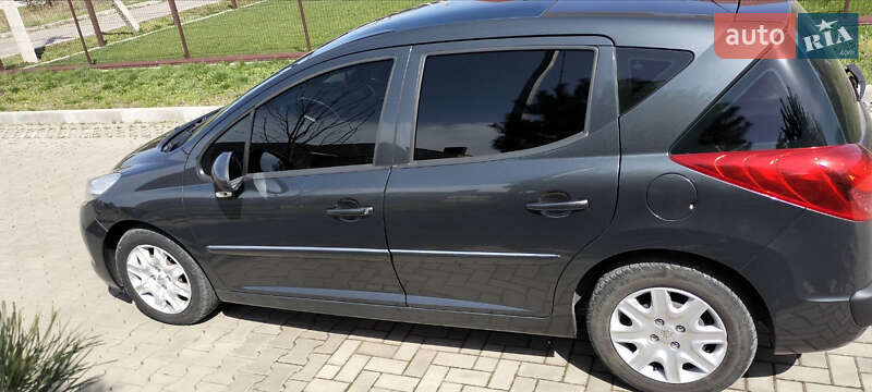 Універсал Peugeot 207 2012 в Луцьку