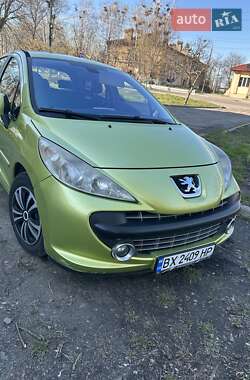 Хетчбек Peugeot 207 2007 в Острозі