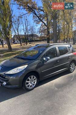 Універсал Peugeot 207 2008 в Тростянці
