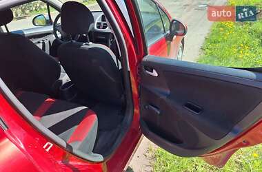 Хетчбек Peugeot 207 2007 в 