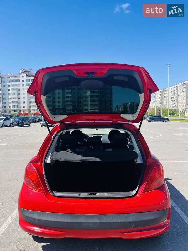 Хетчбек Peugeot 207 2007 в Івано-Франківську