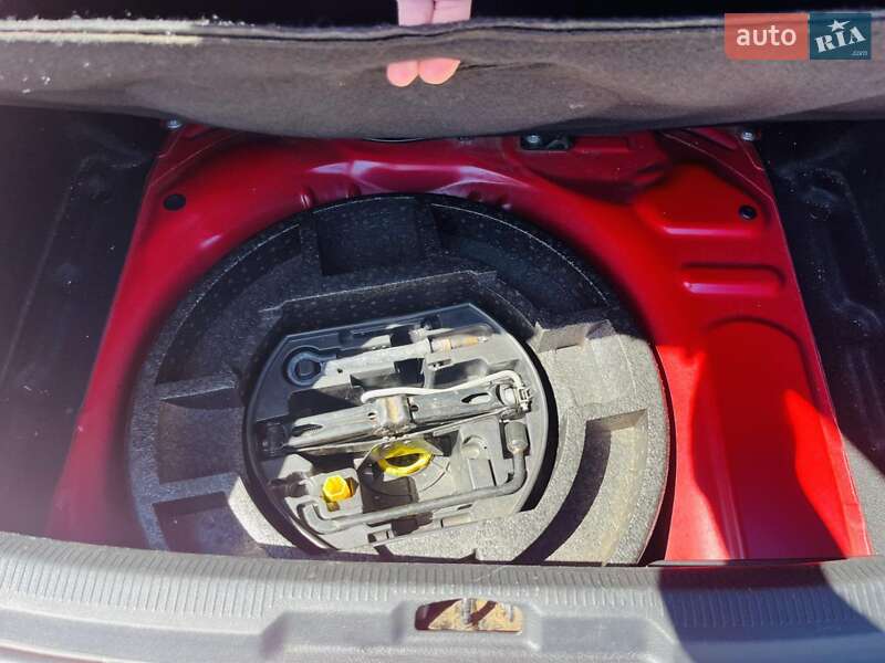 Хетчбек Peugeot 207 2007 в Івано-Франківську