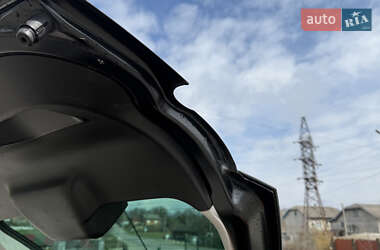 Хэтчбек Peugeot 207 2007 в 