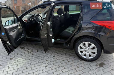 Хэтчбек Peugeot 207 2007 в 